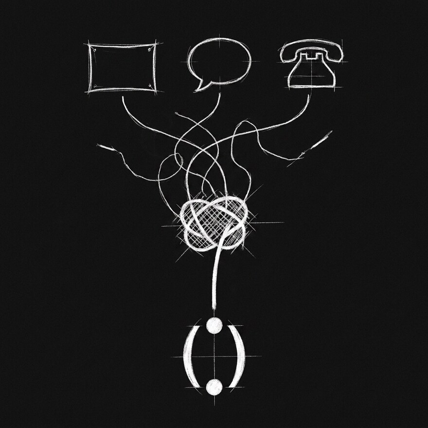 Diagrama a giz: três origens separadas, um anúncio, uma conversa e um telefone, com as linhas embaraçadas descendo até um nó e saindo dele uma linha só.